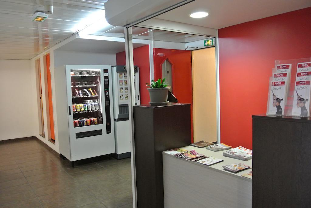 Hotel Class'Eco Courcouronnes Екстер'єр фото