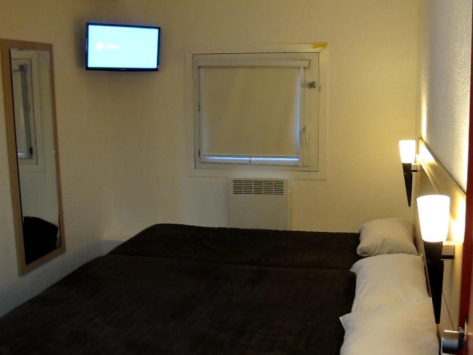 Hotel Class'Eco Courcouronnes Екстер'єр фото