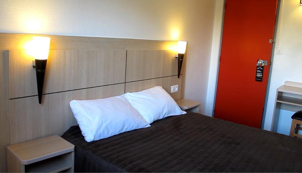 Hotel Class'Eco Courcouronnes Екстер'єр фото