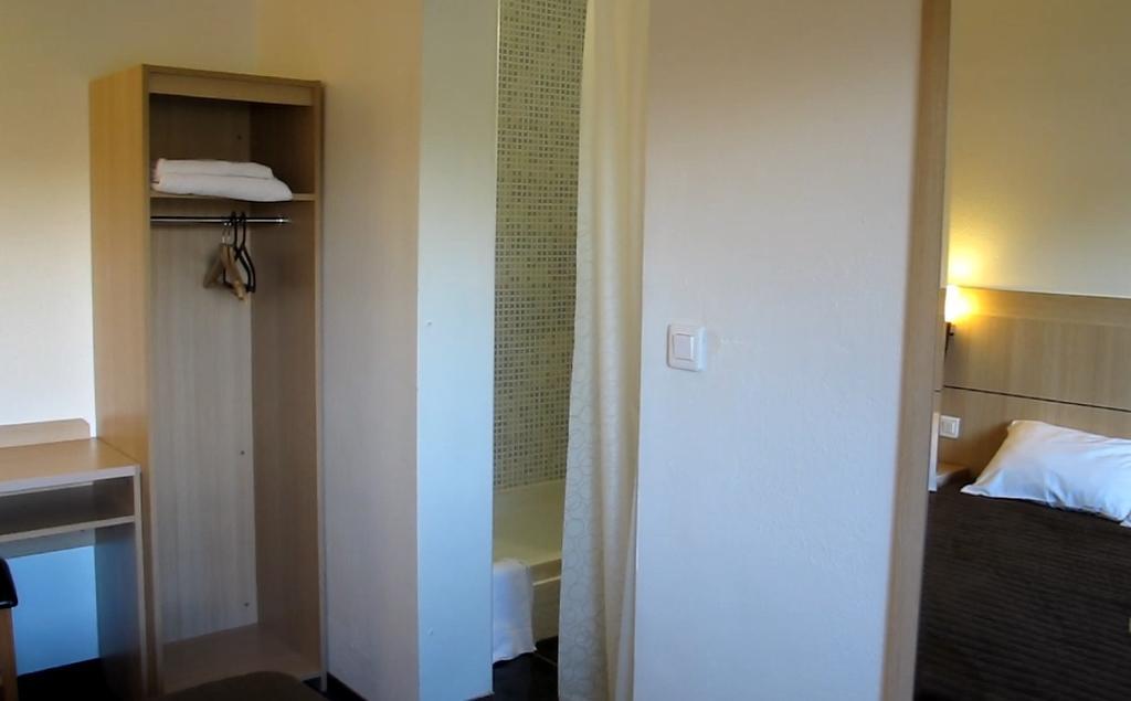 Hotel Class'Eco Courcouronnes Екстер'єр фото