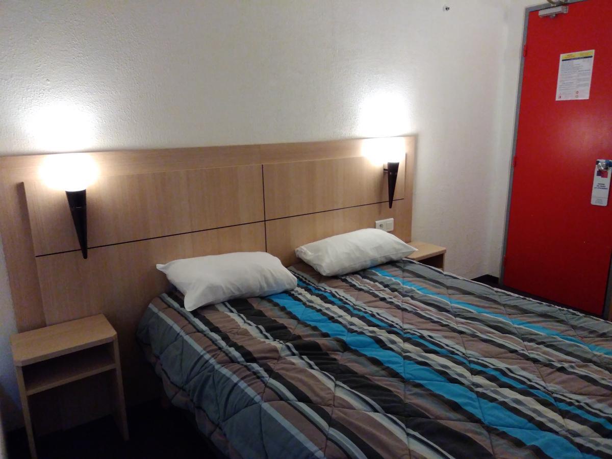 Hotel Class'Eco Courcouronnes Екстер'єр фото