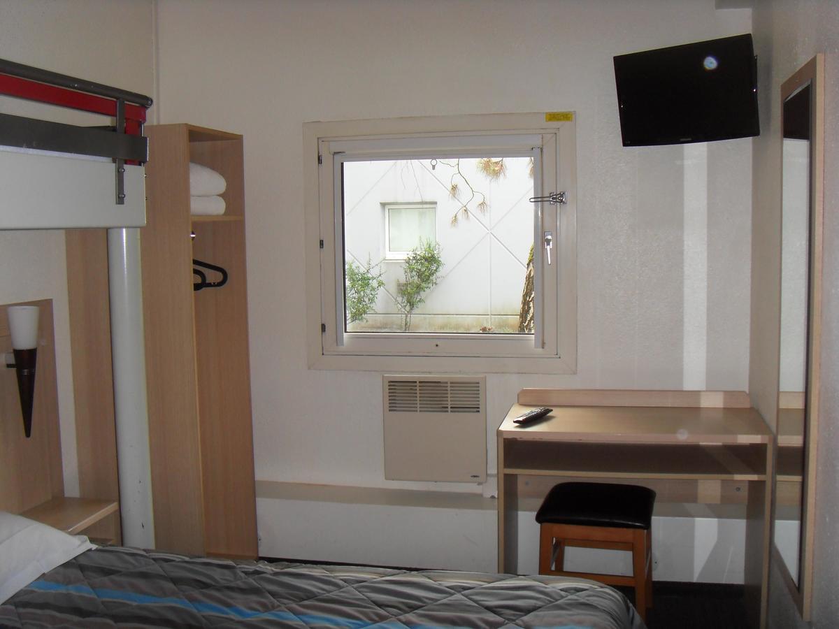 Hotel Class'Eco Courcouronnes Екстер'єр фото